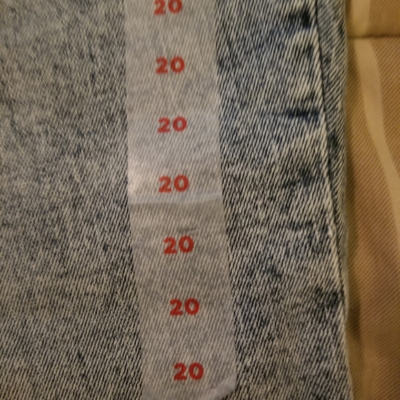 Jean's Old Navy - Picture 3 of 6